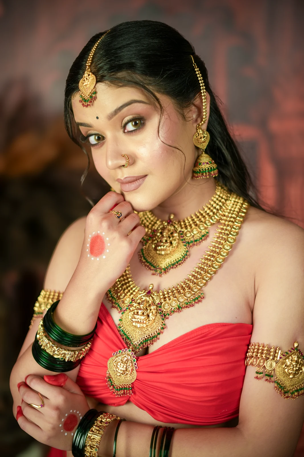 Luminescent Bridal Smiles